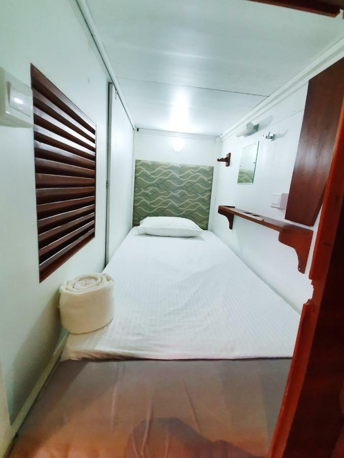 Bed Station 210 Hotel Kandy Ngoại thất bức ảnh
